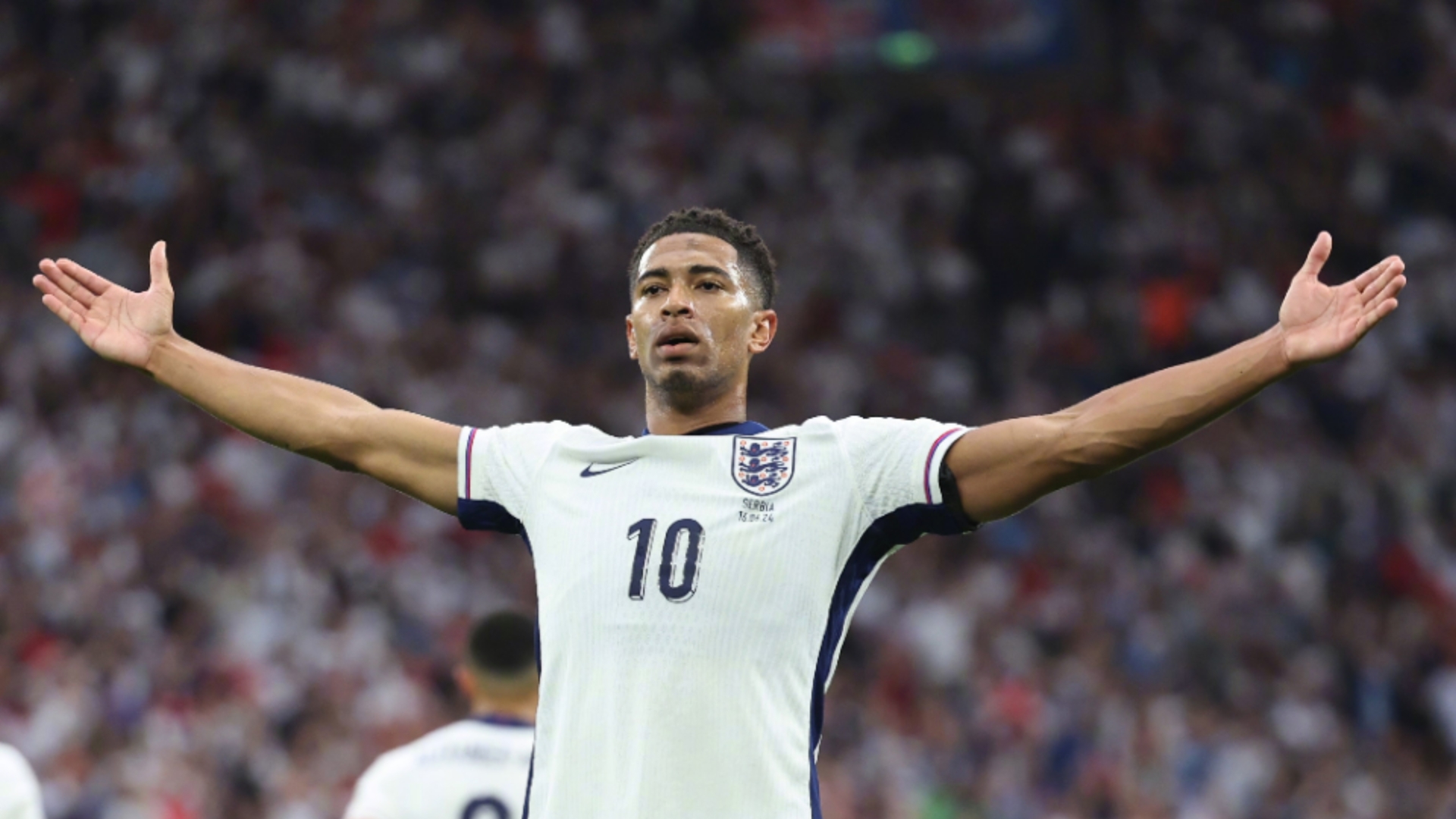 意杯焦点战：拉齐奥迎战AC米兰，蓝鹰寻求复仇，红黑军团力争双杀（意杯重磅对决：拉齐奥主场战AC米兰，蓝鹰誓雪前耻，红黑剑指双杀）