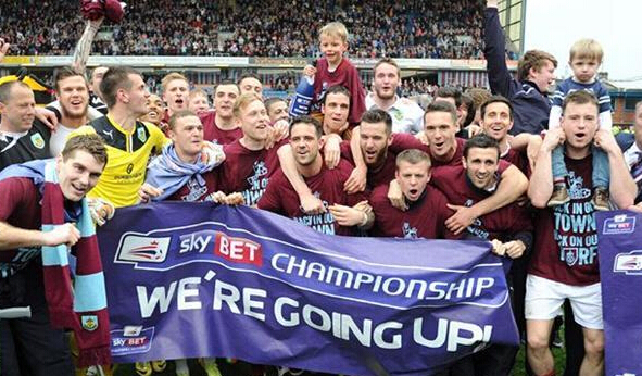 记者：中超收官战赛后，西海岸将为邵佳一举办告别仪式（记者称中超末轮结束后，西海岸将为邵佳一举行告别仪式）