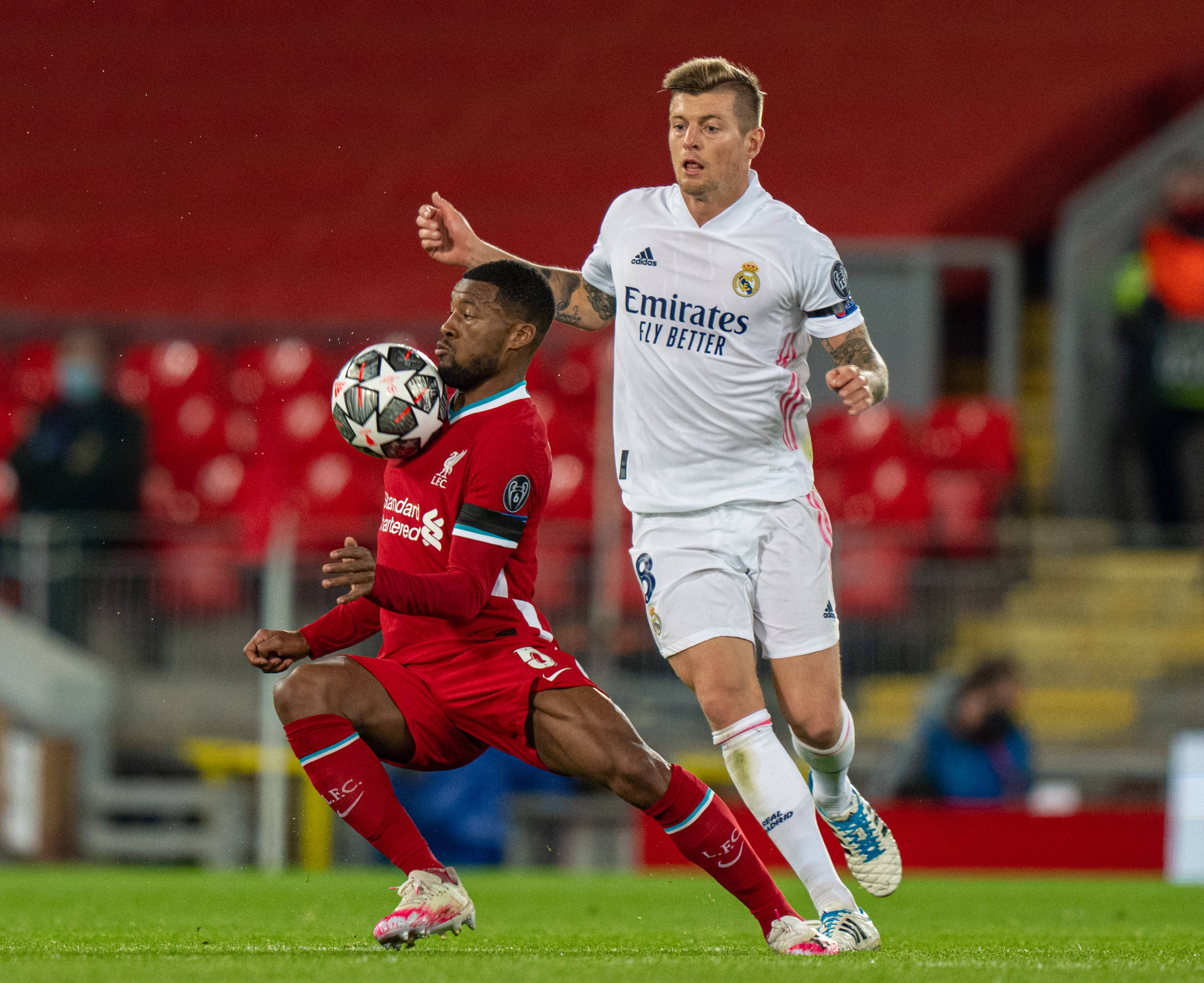 即将迎来执教尤文首秀，斯帕莱蒂生涯意甲执教559场获胜288场（尤文执教首秀在即，斯帕莱蒂意甲生涯559场288胜）