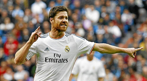 2025中超助攻榜：纳萨里奥、克雷桑9次并列第一，韦世豪8次（2025中超助攻榜：克雷桑与纳萨里奥以9助并列榜首，韦世豪8助紧随其后）