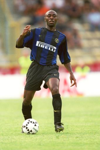 明天15：30主场收官，和传奇队长弗兰克说再见（明日15：30主场谢幕，向传奇队长弗兰克告别）