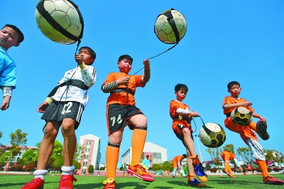 NBA焦点战：勇士主场逆转掘金,（勇士主场完成逆转力擒掘金）