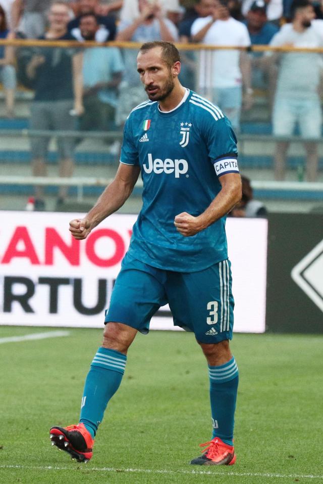 库普梅纳斯：我们想拿意杯冠军，但接下来要专注踢那不勒斯（库普梅纳斯：意杯夺冠是目标，眼下全力备战那不勒斯）