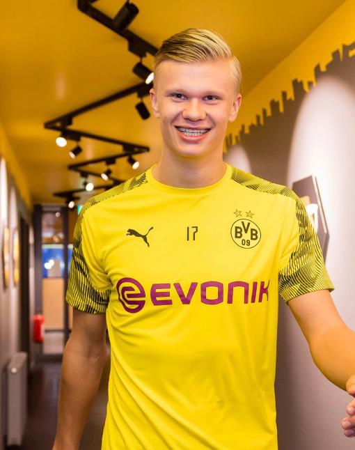 维尔茨数据：4次射门制造对方1次乌龙球，送3次关键传球