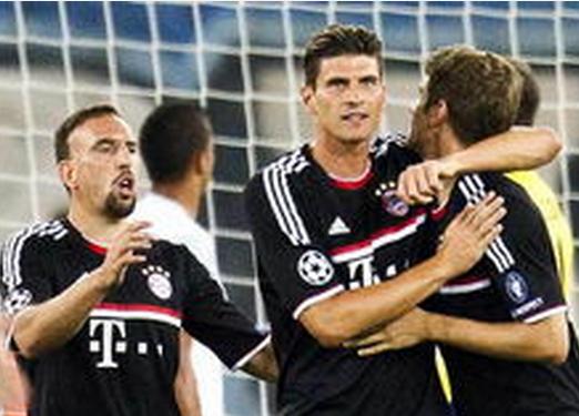 拜仁连续18场联赛每场都至少进两球，距德甲纪录只差两场（拜仁已18轮联赛场场至少两球，距离德甲纪录仅差两场）