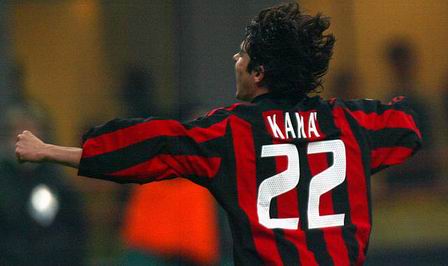 迪斯蒂法诺赢得超级金球奖36周年，皇马在官方社媒发文庆祝（皇马官方社媒纪念迪斯蒂法诺加冕超级金球36周年）