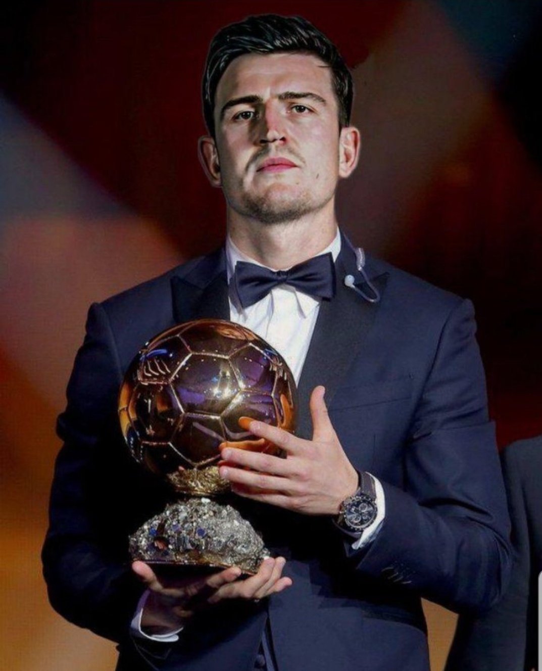 伊劳拉：我当然希望塞梅尼奥留队，但有些情况我们无法掌控（伊劳拉：盼塞梅尼奥留队，但有些事不由我们决定）