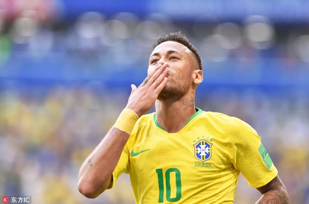 埃迪·豪：波普已恢复有球训练，切尔西的比赛很有观赏性（埃迪·豪：波普已重返有球训练，切尔西的比赛观赏性十足）