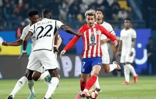 世体：因肌肉伤势缺席数周后，马竞后卫略伦特已回归球队合练（世体：马竞后卫略伦特因肌肉伤势休战数周后已恢复随队合练）